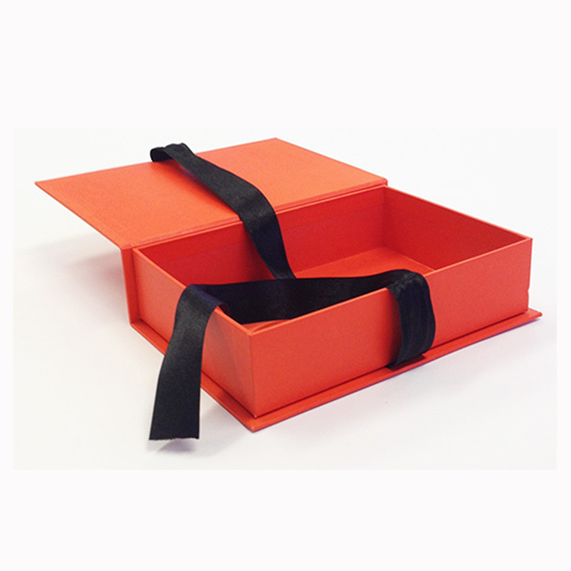 Vysoce kvalitní přizpůsobený tvar knihy Flip Top Magnetic Gift Box