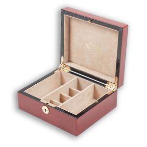 Individuální produkt péče o pleť sledujte rtěnku náramek kosmetická dárková krabička