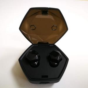 Căști wireless ușoare