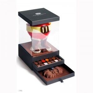 Ručně vyráběná dárková krabička z PVC okna