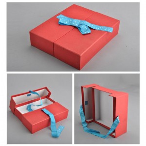 Vlastní tištěné papírové krabice s mašlí