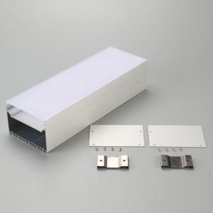 LED pásek z hliníkového profilu s průhledným matným krytem mléčného difuzoru