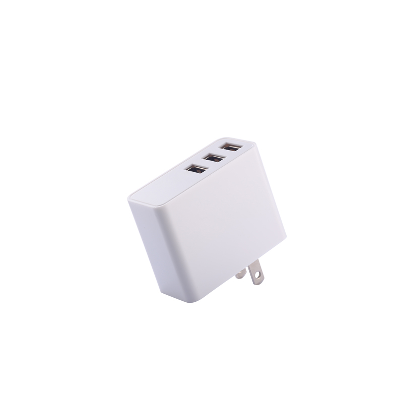 Nástěnná nabíječka portů KPS-8704LC Tri-USB