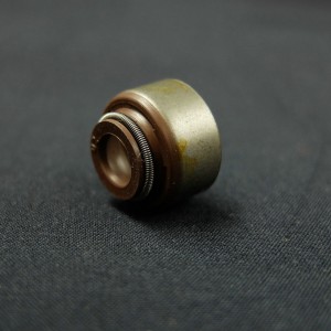 Vysoce výkonné těsnění ventilů motoru s gumovým olejem pro 462 a 465 motorů automobilů Wuling