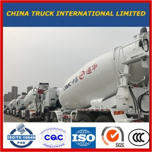 Heavy Duty HOWO 6 * 4 8m3 Cement Diesel Mixer Truck