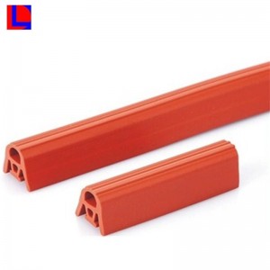 Silikonový protiskluzový pás na zakázku