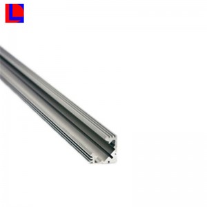 Hliníkový ledový kanál s protlačováním na povrchu