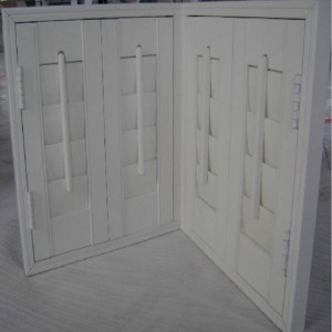 krásná okna a žaluzie dělají váš dům krásným