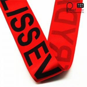 Červená vysoce kvalitní páska