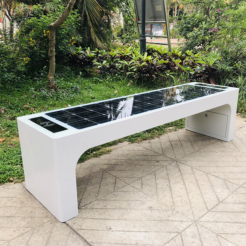 Chytrý pouliční nábytek Urban Seats Solar Powered
