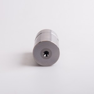 továrna přímý wolframový hlavní karbidový šroub za studena