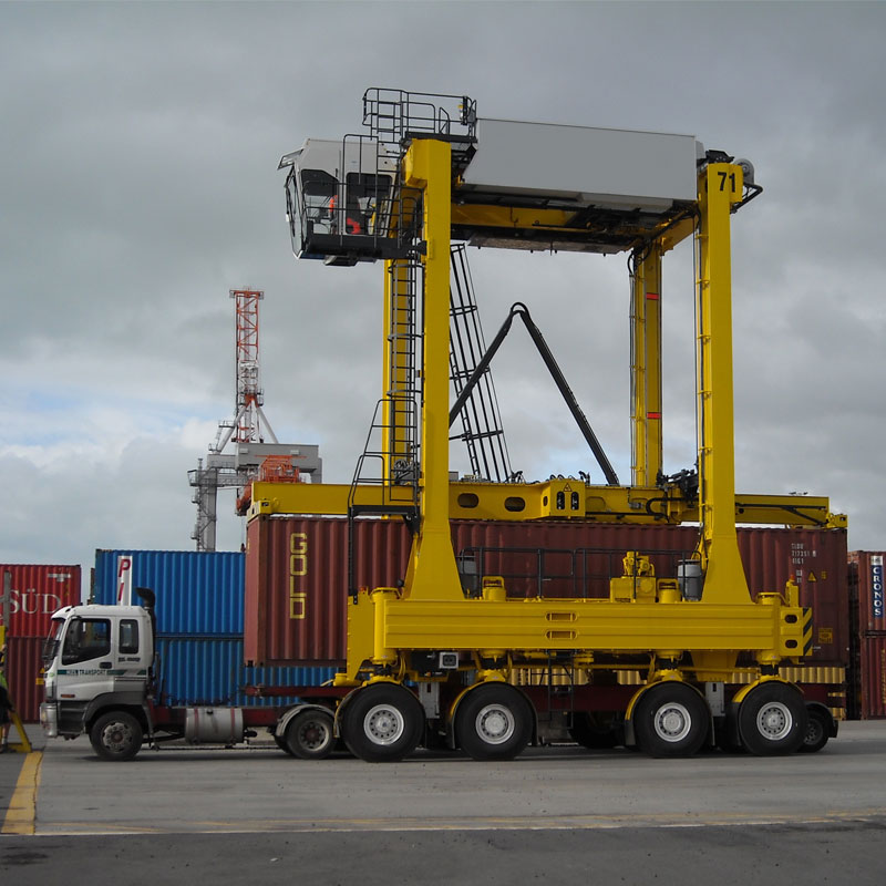 Straddle Carrier Portan Crane