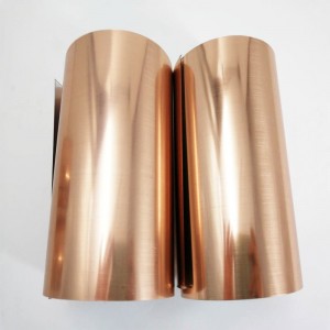 Tovární cena Populární 0,3mm šampaňská Zlatá barva Metalizovaný PET film pro plastovou stínítko pro downlight