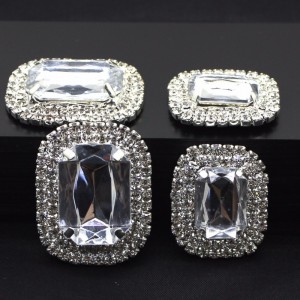 Nový design elegantní bílé šperky jasné akrylové drahokamu tlačítko levné šití plastové tlačítko 9