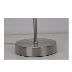 Moderní stolní lampa s laserovým odstínem