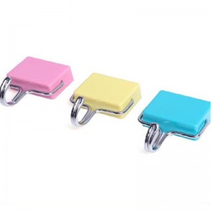 Výkonný plastový magnetický háček