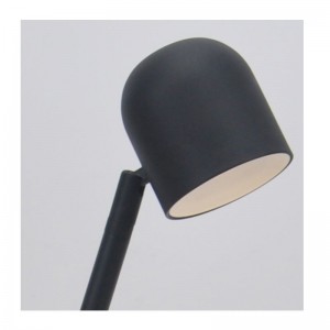 Stolní lampa LED s funkcí nastavení