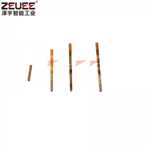 Automatický montážní stroj s hyperboloidním vojenským konektorem