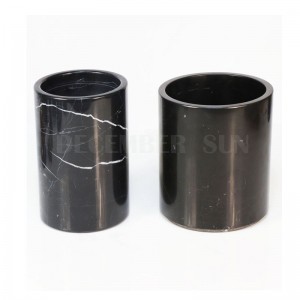 Chladič na černé mramorové víno