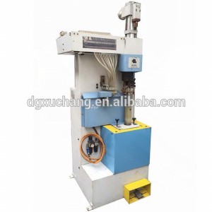 Airbag jeden horký jeden studený protějšek formovací stroj