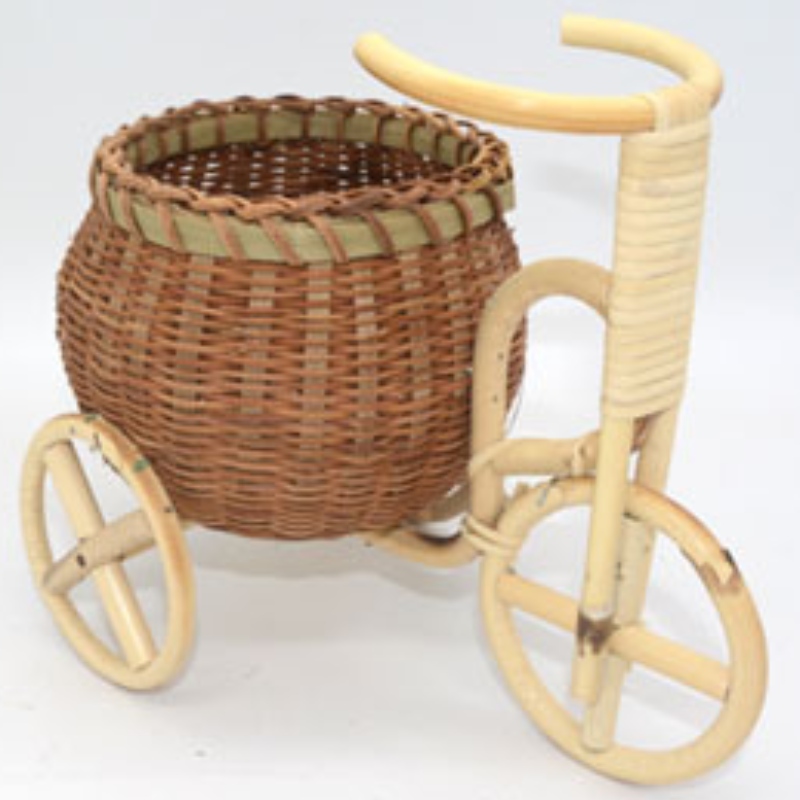 Košík na dekorace aut