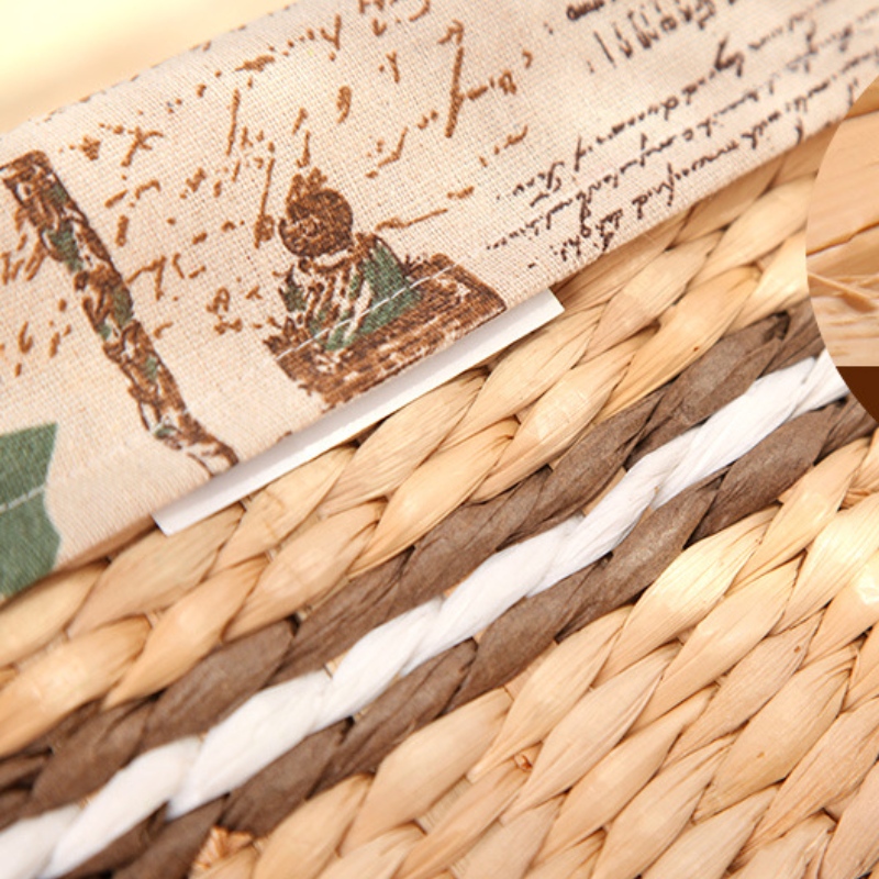 Slaměný tkaný koš