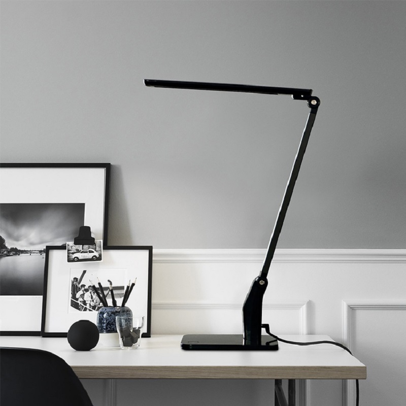 1689 Bedroom Lampy Gooseneck Led Desk Lamp s nízkou spotřebou Energeticky úsporná stolní lampa