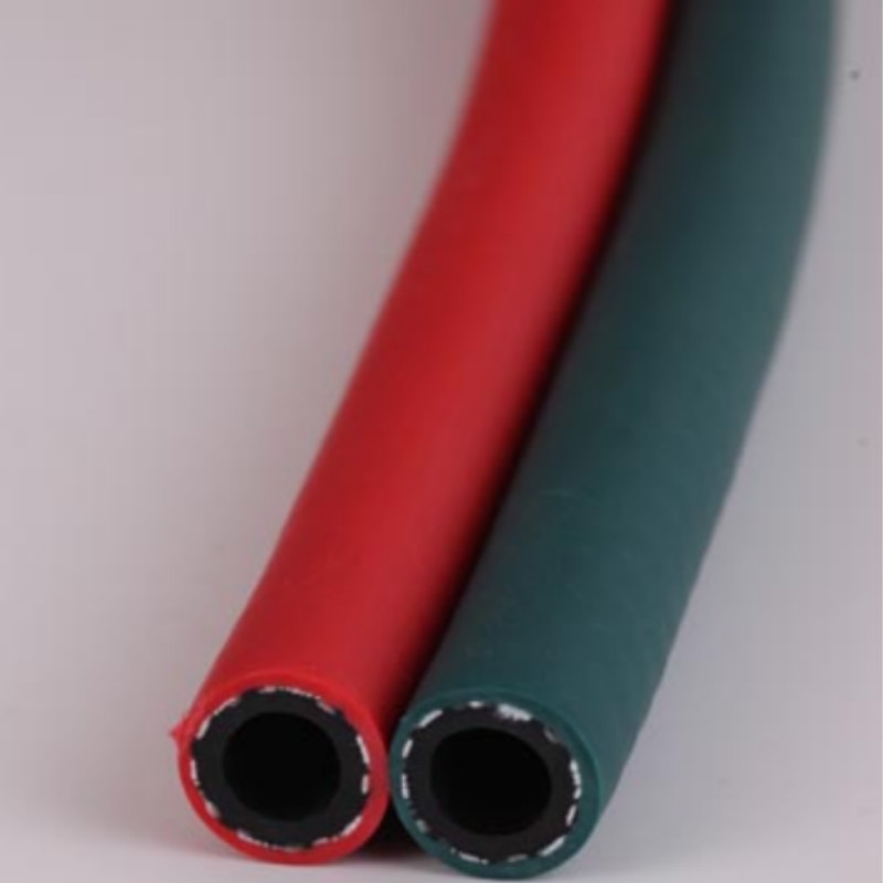 Plasty 8 mm flexibilní dvojitá svařovaná vzduchová plynová trubka s upínáním na potrubí