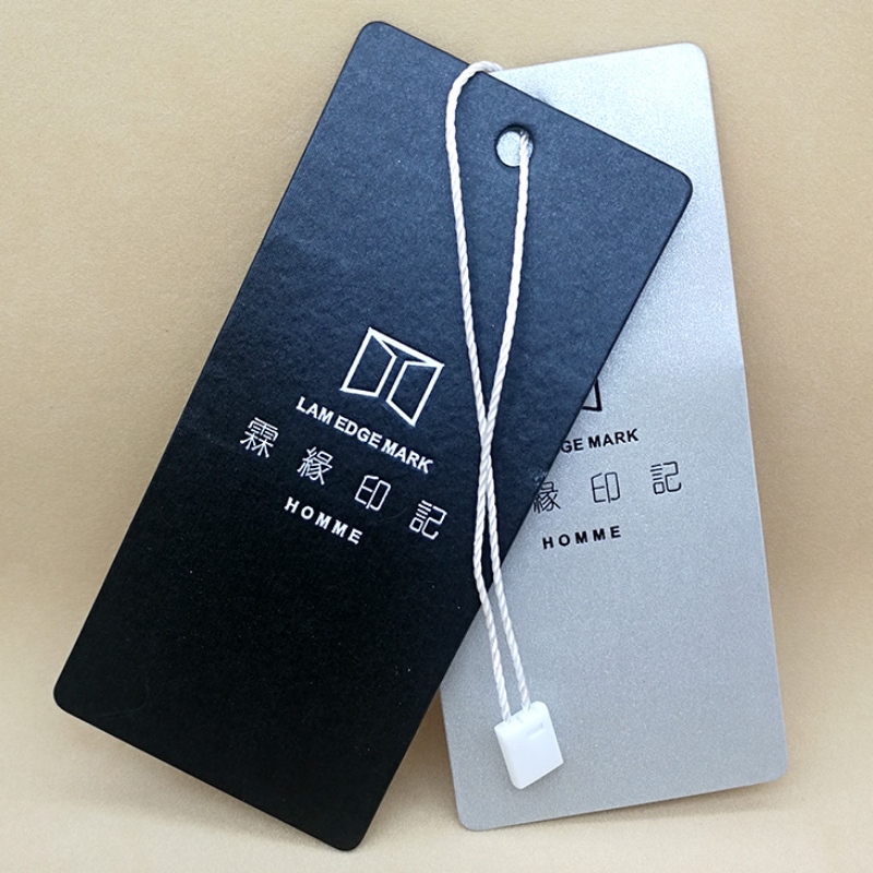 Řada značek barevných karet