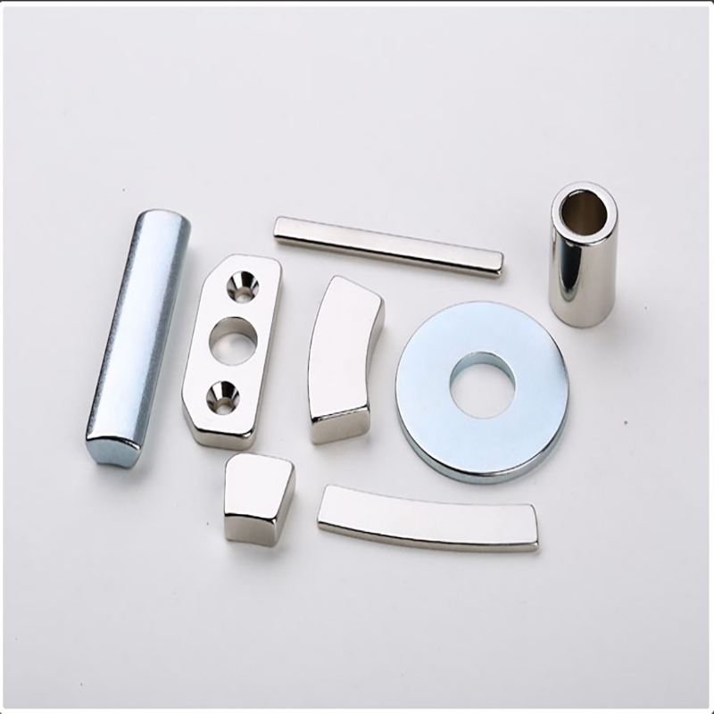 Motorový neodymový magnet super silný magnetický vlastní N35 N52