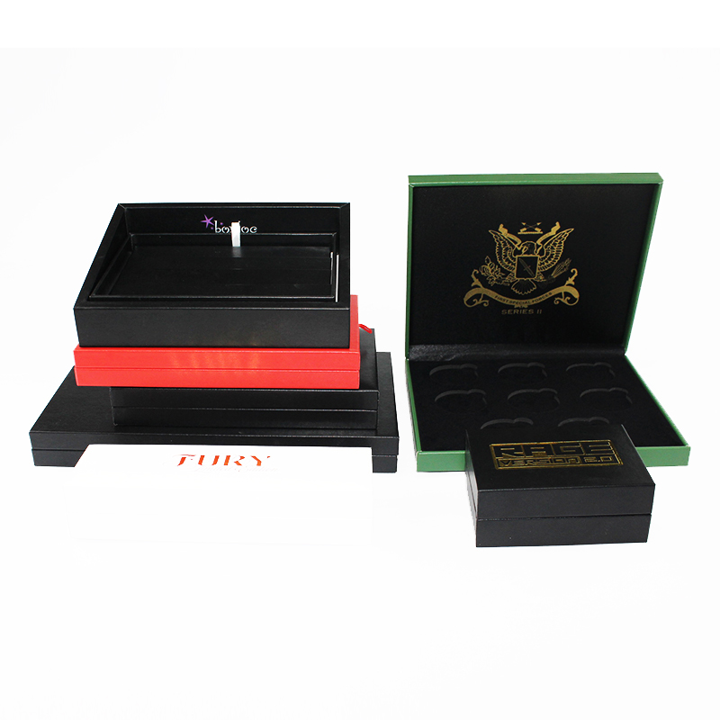 kovové hodinkové pouzdro dřevěné hodinkové skříně s automatickým otáčením hodinek