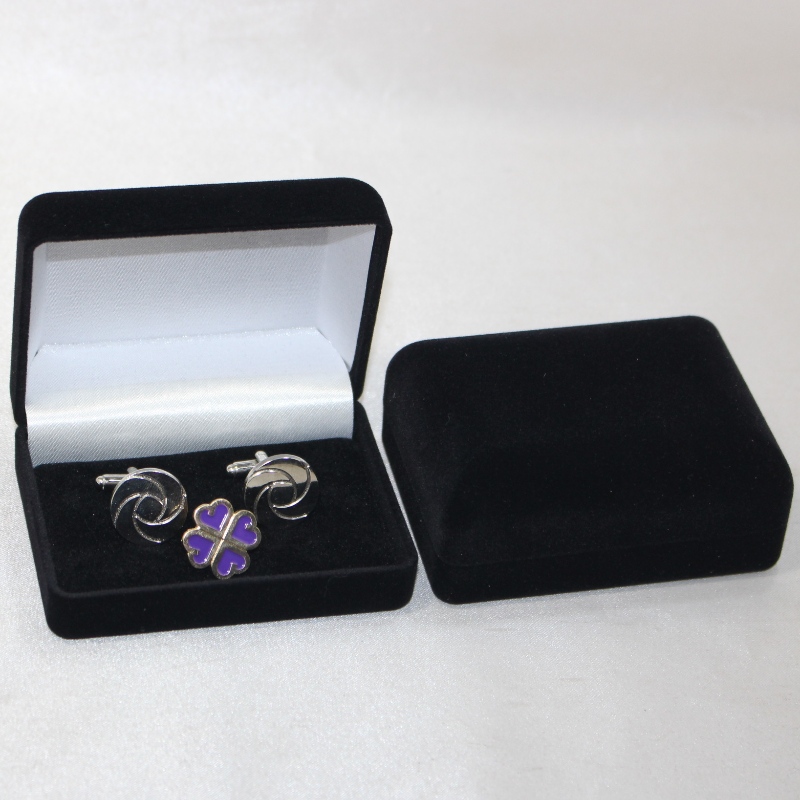 Položka D-45 kulatý tvar Velvet Box pro manžetové knoflíčky, sponky na kravaty nebo medaile, mince & odznaky, mm.84*64*36, závaží o 48g