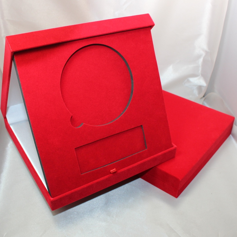 Bod V-23L čtvereční flanelette box pro 150*150mm zmrzačené mince, medaile a odznaky, atd. mm.192*40, závaží asi 335g