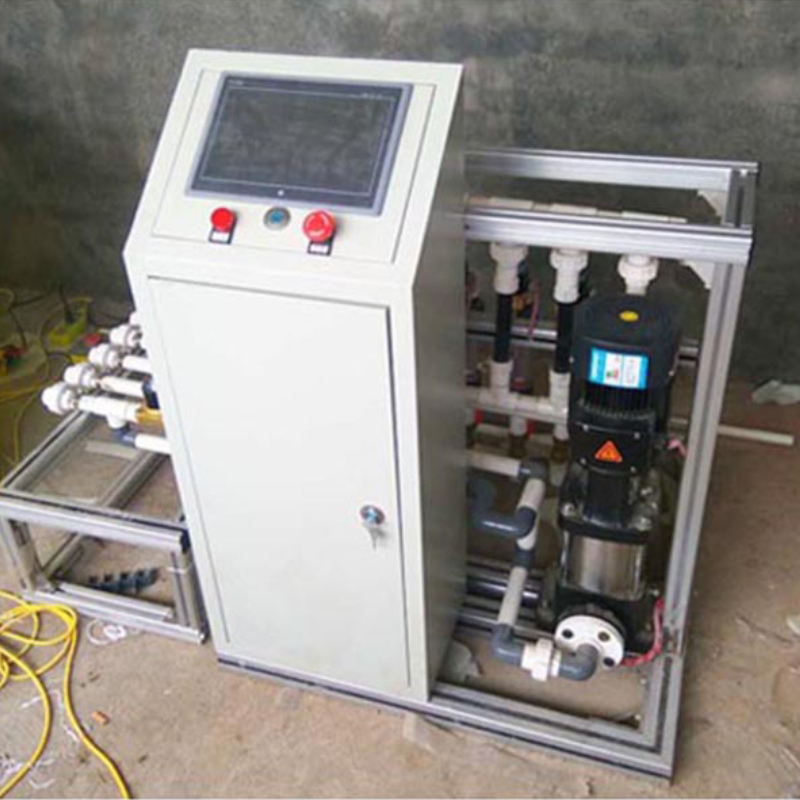 Inteligentní automatický aplikátor hnojiv