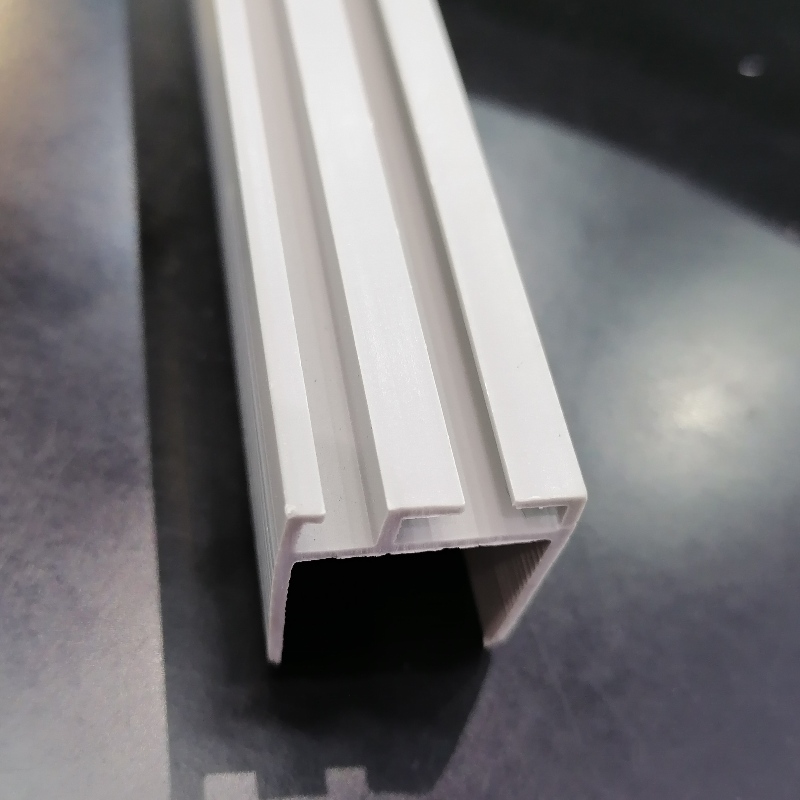 Instalace vysokopevnostních sloučenin potrubí konstrukce speciální obložení potrubí pásy PVC U příruba pro potrubí pro větrací systém