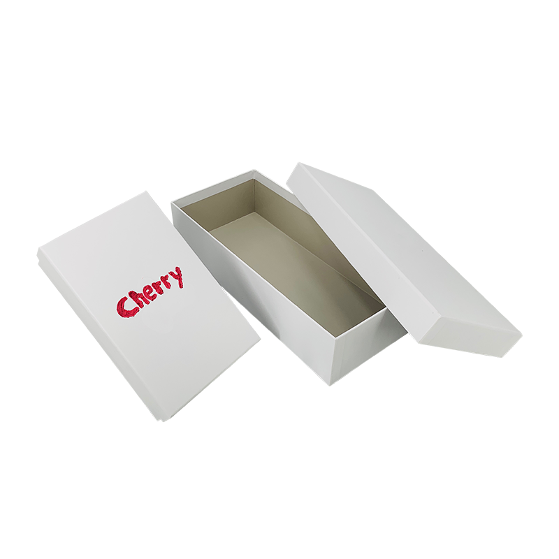 Krabička na mini šampaňské a lesklé svatební víno