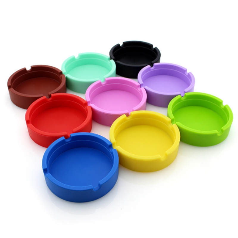 Malý kulatý popelník