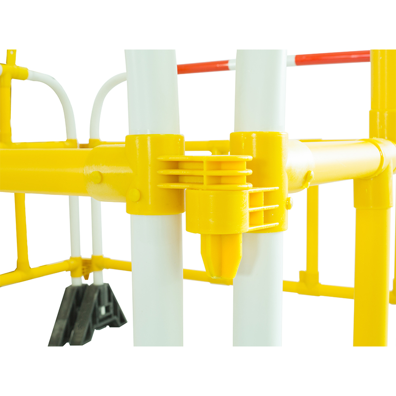 Výrobce plastových zábran pro kontrolu davu barikády z PVC potrubí s bariérami 1,5 m na skladě z Číny