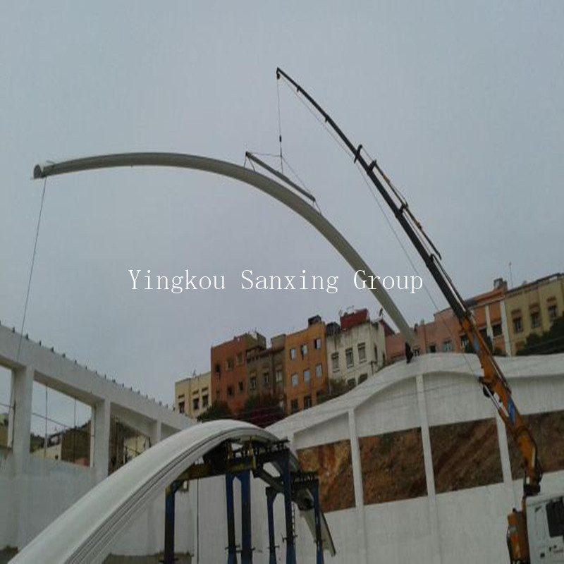 Šroubový stroj na výrobu velkých španělských střech