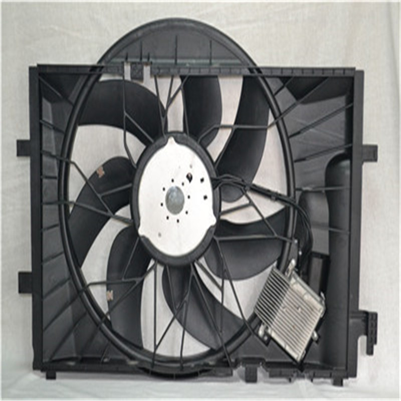 BNEZ W203 Ventilátor chladiče