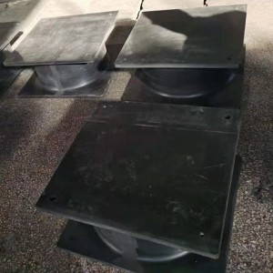 Odběry z tradičních dřevin a nárazníků z pryže