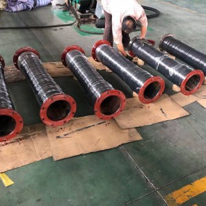 Zavlažovací hadice ohebná hadice s vypouštěním kejry pro plavidlo