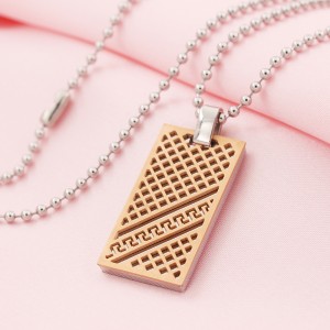 Velkoobchodní náhrdelník s přívěskem se dvěma tóny z ušlechtilé oceli