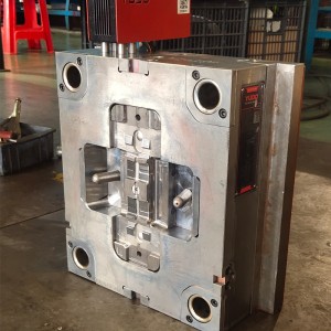 Profesionální výrobci vstřikovacích forem na míru pro průmyslové průmyslové plastové vstřikovací formy Čína