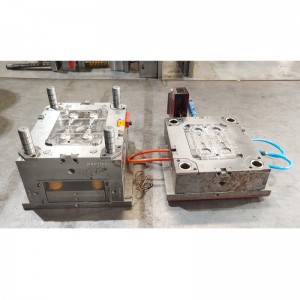 specializované přizpůsobení vstřikovacích forem navrhuje vstřikovací formy na plasty pro společnosti se vstřikováním forem