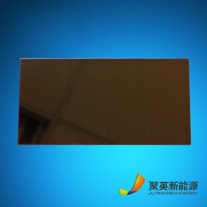 Amorfní křemíkový solární panel s nízkou úrovní osvětlení