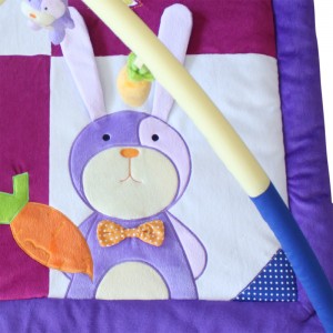 Čtvercová hrací podložka - králík