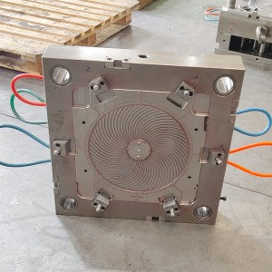 Čína továrna vysoce kvalitní přizpůsobené plastové vstřikovací formy