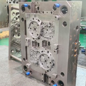 Vyrobte si přizpůsobenou ocelovou část formy s přizpůsobeným lokalizačním blokem