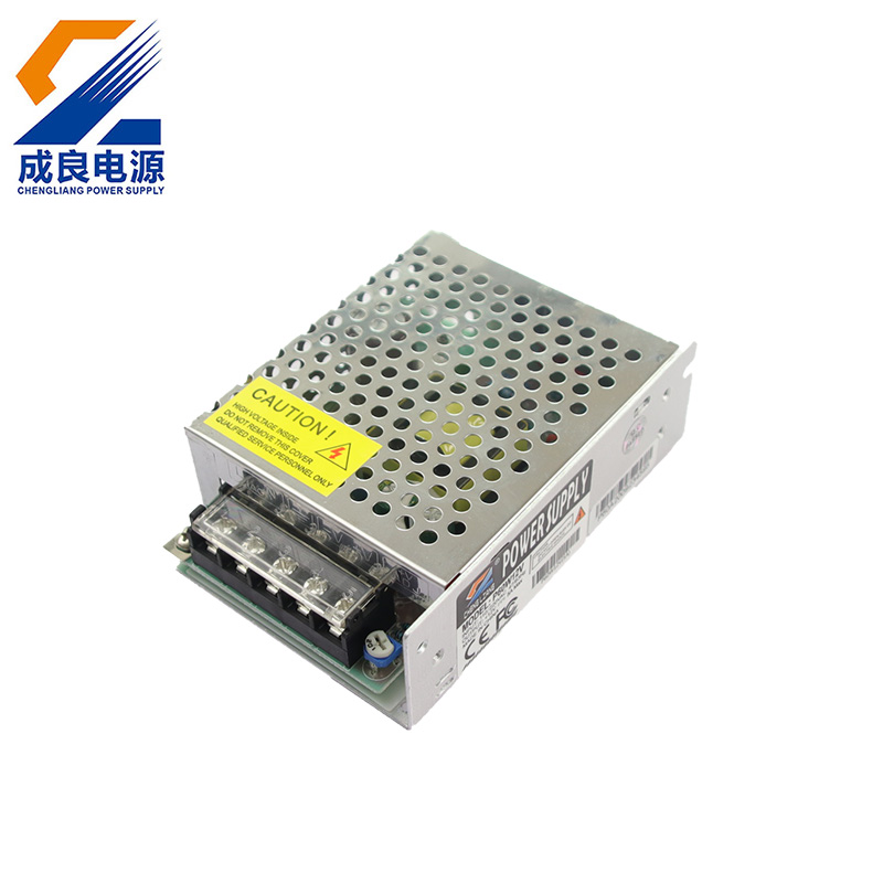 LED napájecí zdroj 12V 5A 60W LED Driver Transformer SMPS